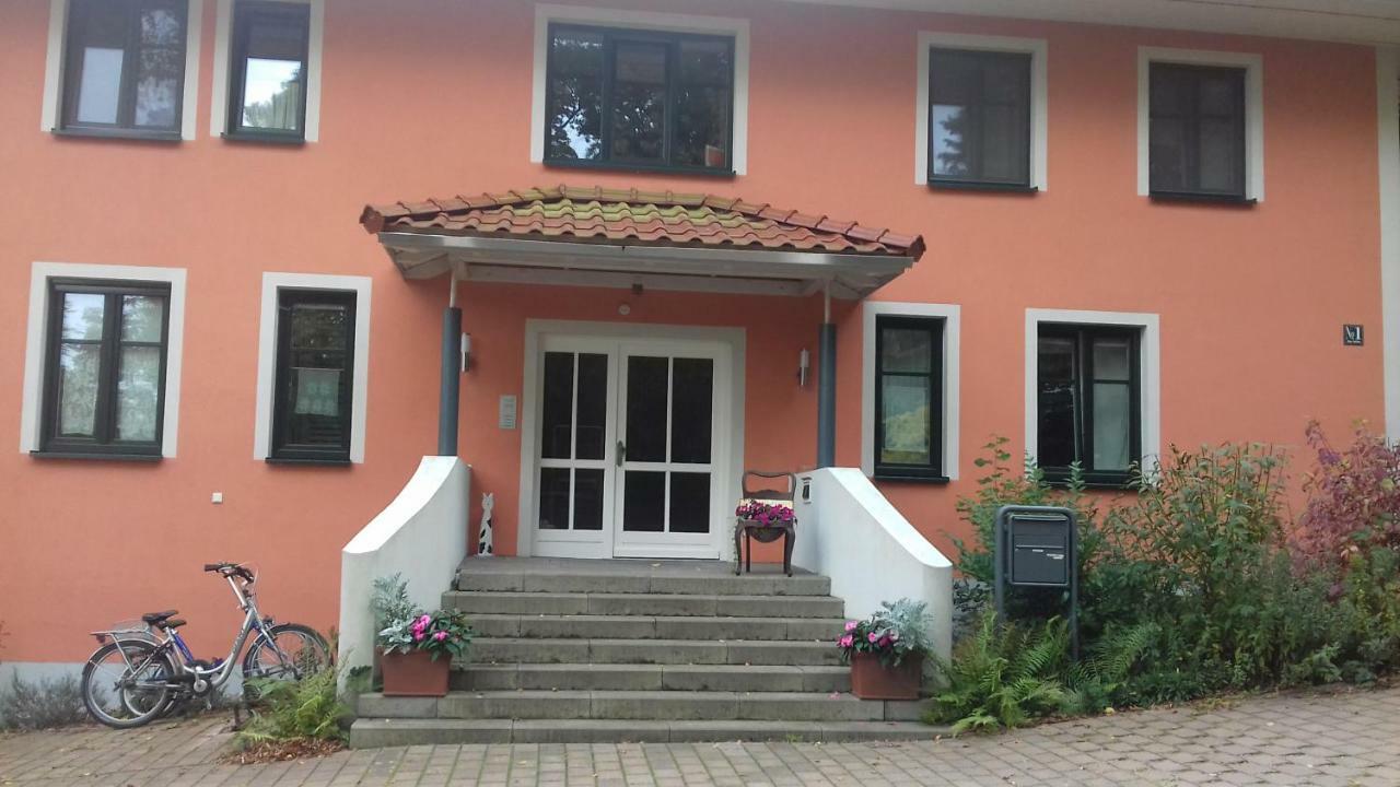Fewo 1 Waren Mueritz - Haus Buchen Am Tiefwarensee - 1 Zi Zewnętrze zdjęcie